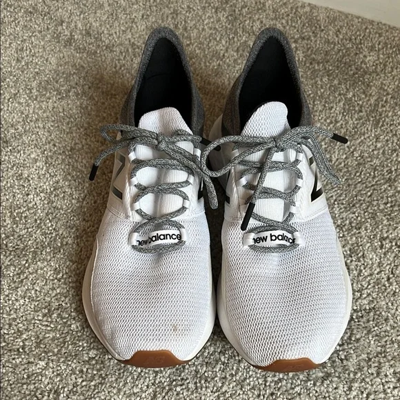 New Balance Fresh Foam Roav - Picture 2 of 4